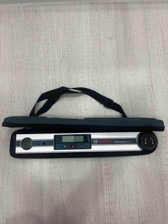 Продам электронный угломер Bosch GAM 220 Professional