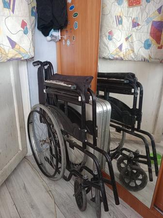 Инвалидная коляска