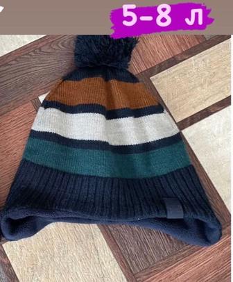 Продам детские шапки и шарфы зима и куртки
