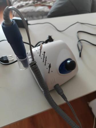 Продам для маникюра аппарат