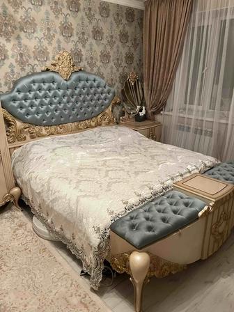 Роскошный спальный гарнитур в классическом стиле