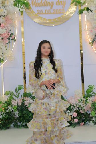 Платье