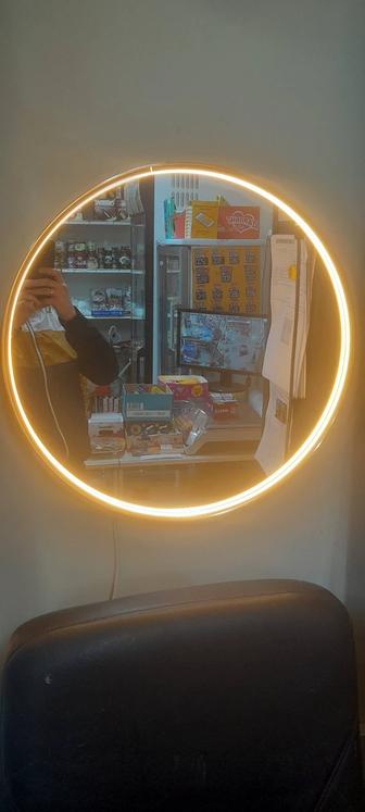 Продам зеркала с подсветкой