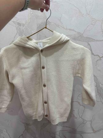 Детский кардиган, джемпер с капюшоном. Из трикотажа для мальчика