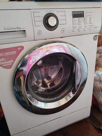 Продается стиральная машинка, не новая, но полностью рабочая