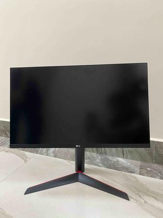 Игровой монитор LG 27 дюймов 240Гц, 1 мс, IPS