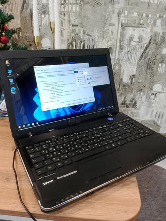 Ноутбук Fujitsu i7, 256 ssd, 5gb