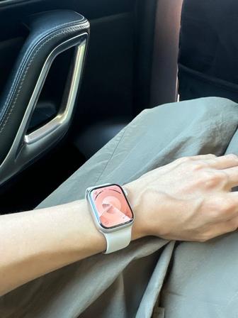 Продам Apple Watch 9 41mm