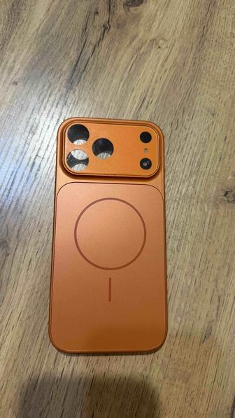 Чехол оранжевый на Айфон 17про max