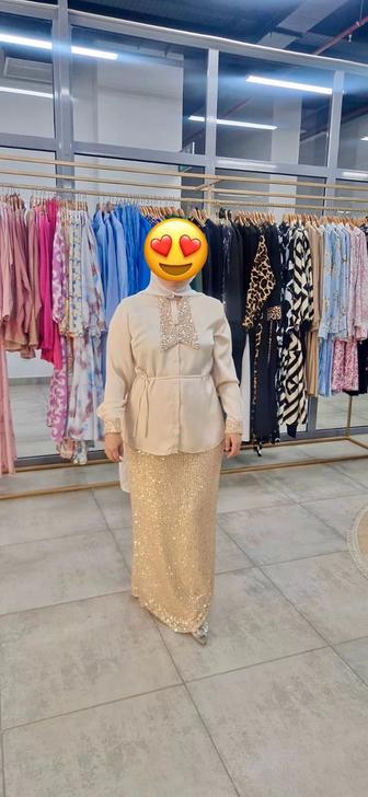 Нарядная одежда юбка паетки и блузка