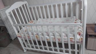 Продам детскую кроватку