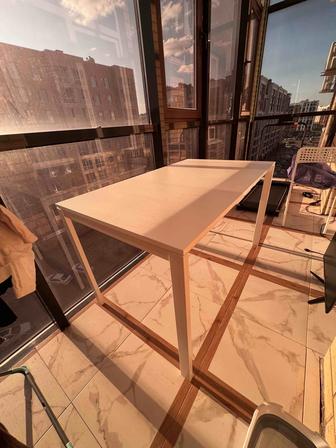 Стол IKEA