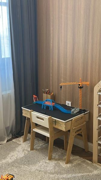 Детский стол и стул