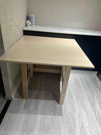 Продаю стол б/у