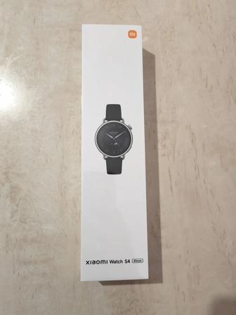 Продаю смарт-часы XIAOMI WATCH 41 mm.