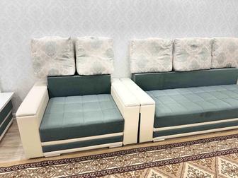 Продается диван, кресло и журнальный столик