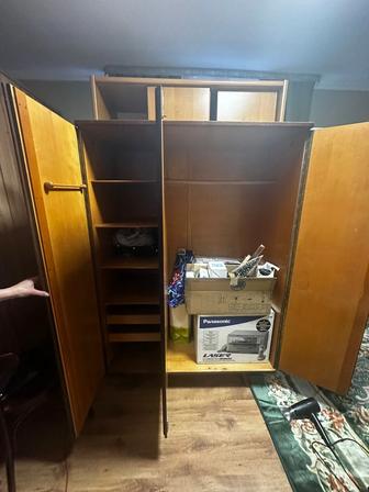 Шкафы продам