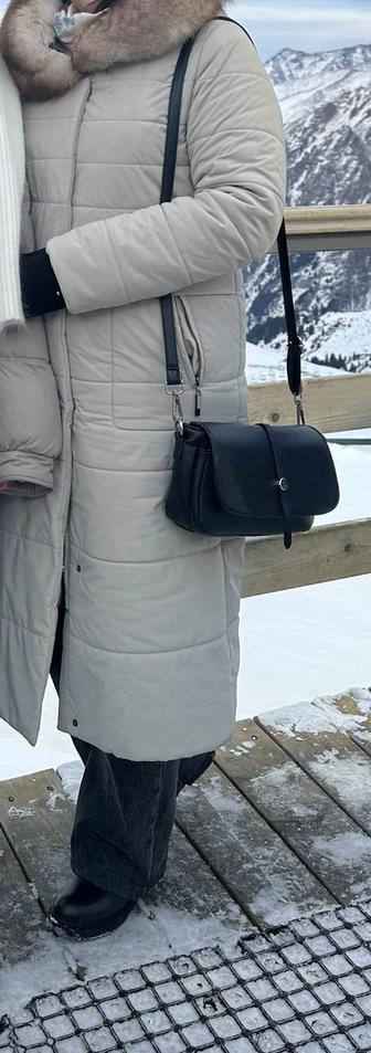 Продам зимний пуховик фирмы Avrora