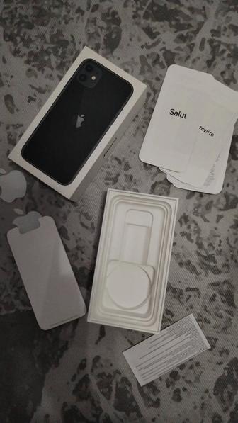 Продам iPhone 11