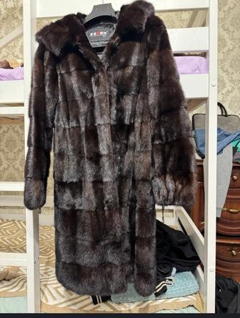 Продам шубу норковую