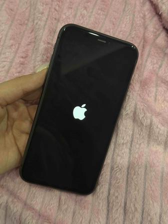 Продам 11 Iphone