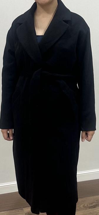 Продам пальто почти не одевалось