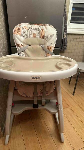 Продам детский стул