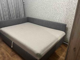 Кровать