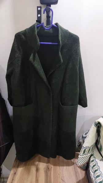 Продам куртки, пальто