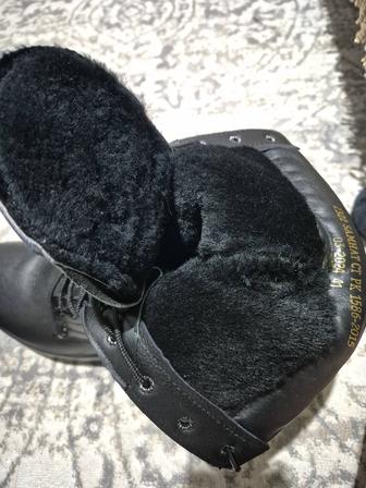 Продам берцы зимние