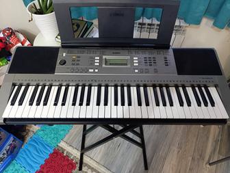 Продам синтезатор YAMAHA PSR-E353