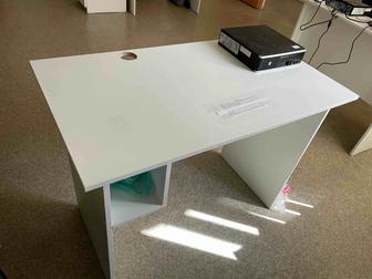 Продам стол