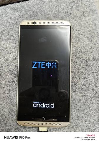 Смартфон ZTE AXON 7