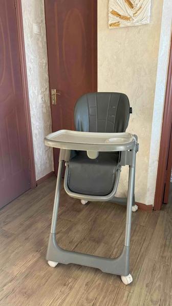 Продам стульчик для кормления