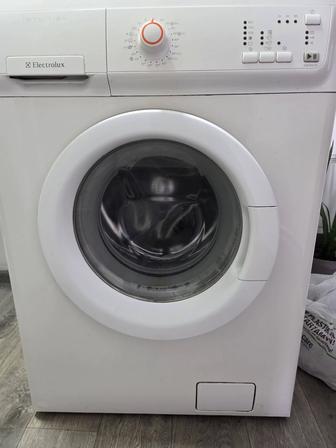 Стиральная машина Electrolux