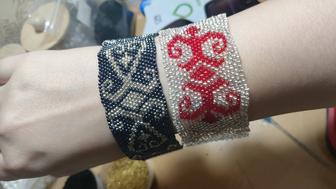 Браслет из бисера