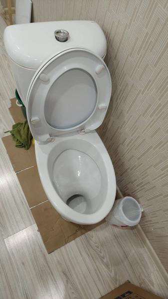 Унитаз б.у чистый, рабочий.