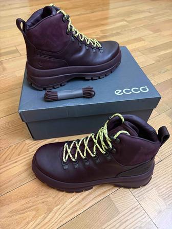 Ecco женские новые ботинки 40