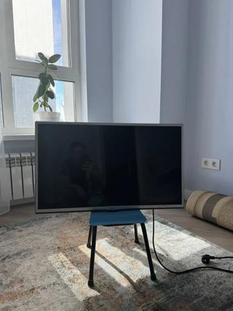 Продам телевизор LG