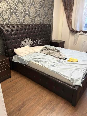 Кровать