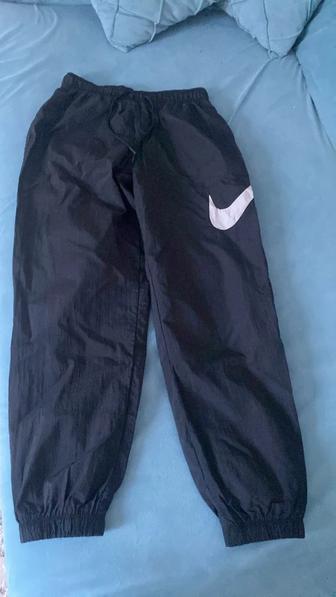 Продаю спортивные штаны оригинал