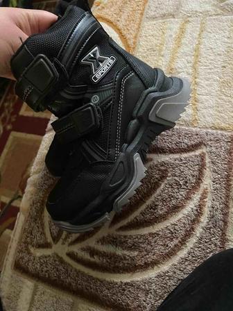 Зимние ботиночки на мальчика