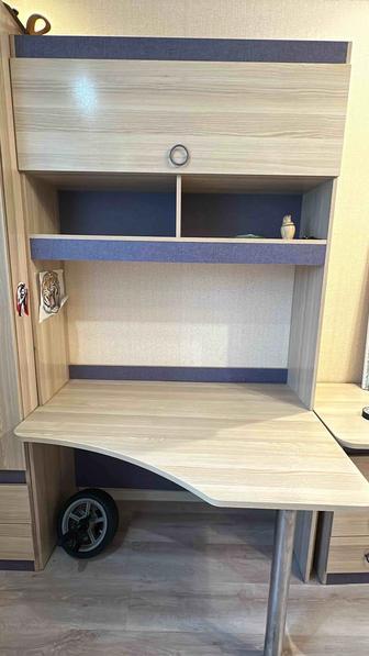 Компьютерный, письменный стол