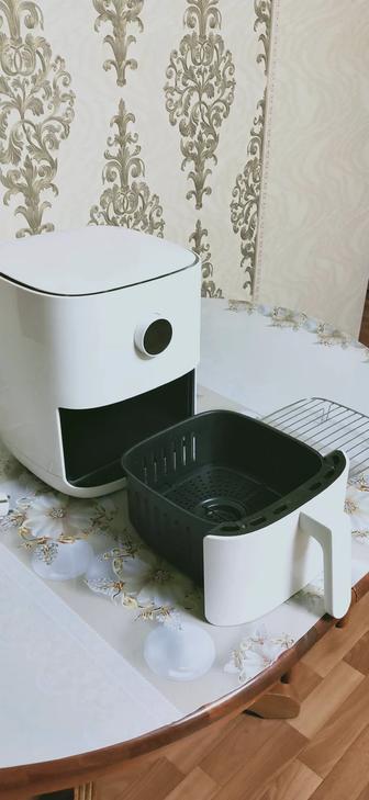 Продаю Аэрогриль Xiaomi Mi Smart Air Fryer (3,5л)