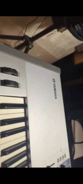 Ямаха Мотиф Ес-8 рабочая станция Yamaha Motif Es-8 синтезатор