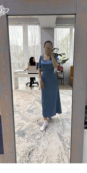 Женское платье вечернее