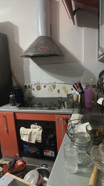 Отдам кухню и шраы бесплатно