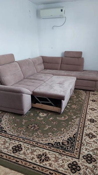 Диван угловой большой