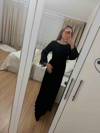 Продам вечерние платья