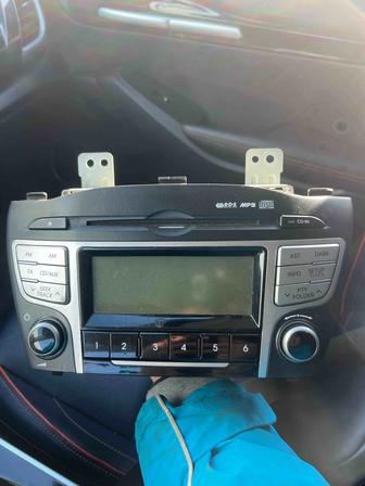 Хундай туксон штатная магнитола 2013г